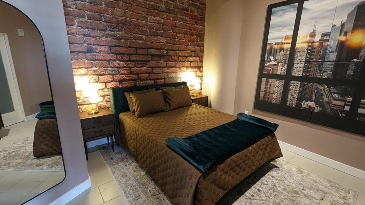 Nyc Styled Loft In Dtla, Sleeps 4 With Free Parking! Apartman Los Angeles Kültér fotó